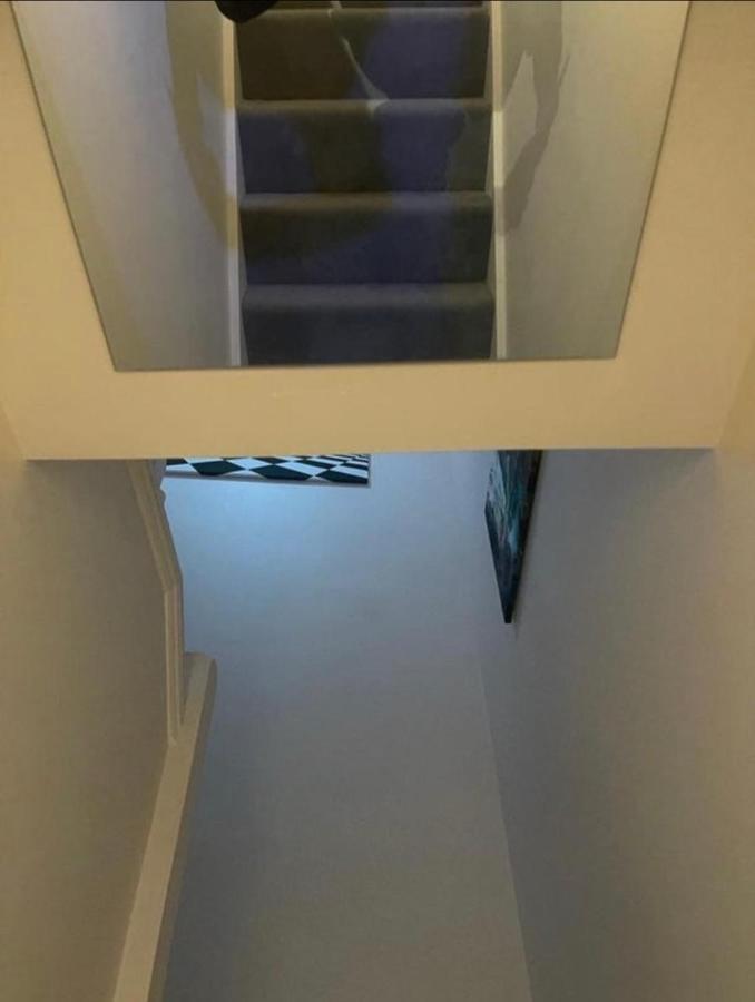 Modern Quarto em Acomodações Particulares Londres